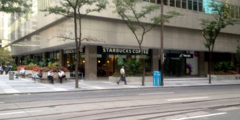 Starbucks – Adelaide & York