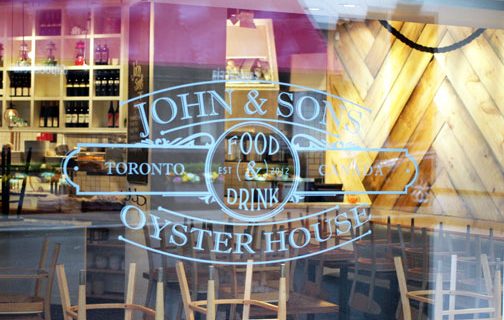 John & Sons Oyster House